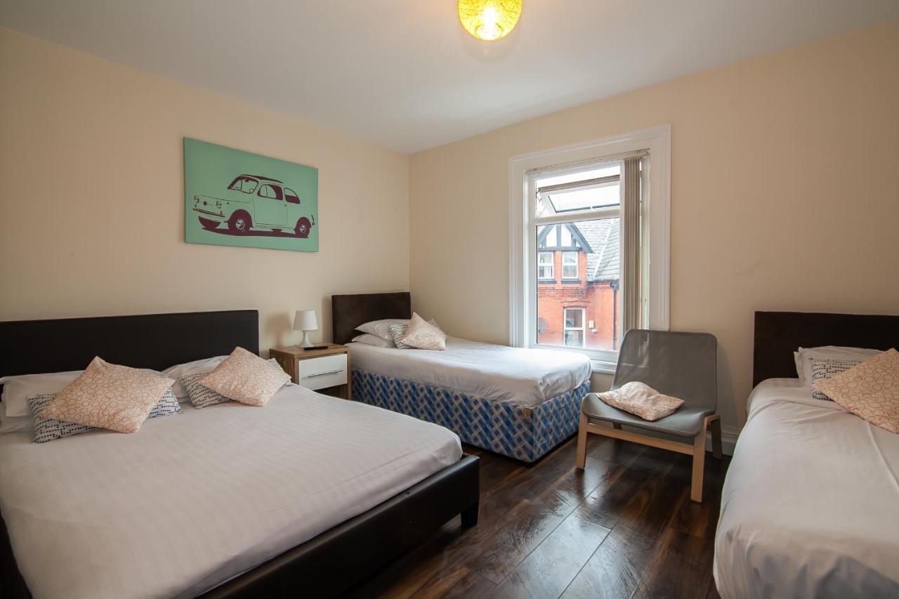 Casa Fresa Franks Serviced Accommodation ลิเวอร์พูล ภายนอก รูปภาพ