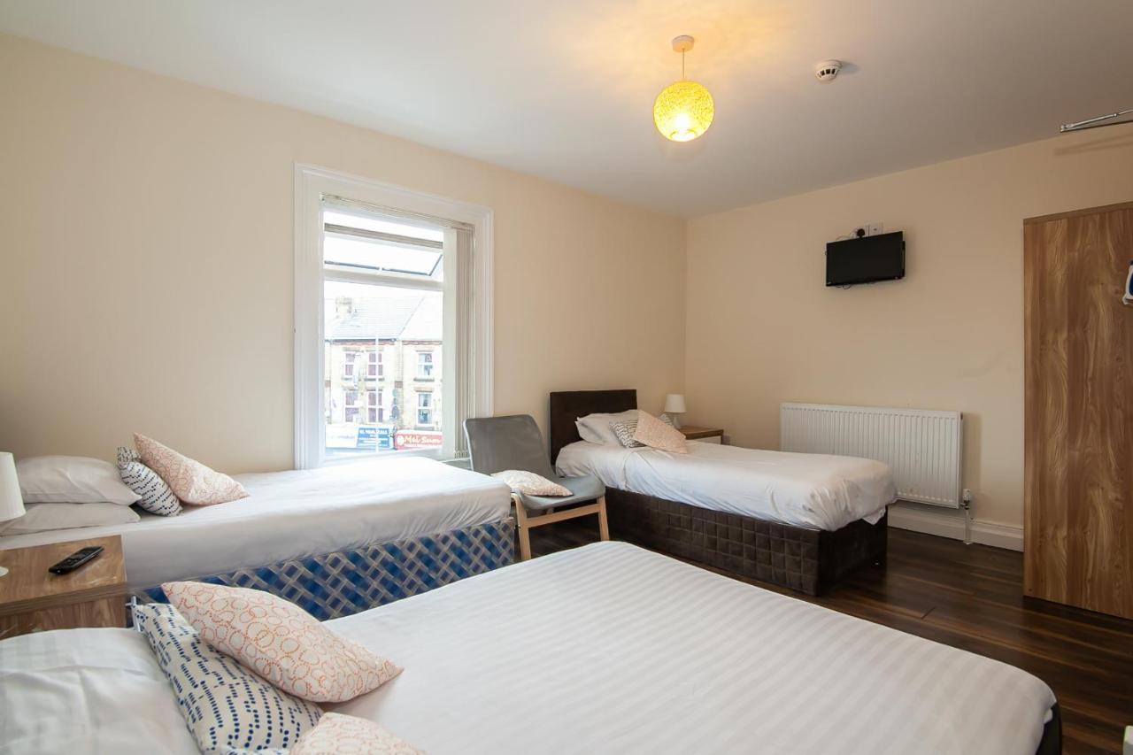 Casa Fresa Franks Serviced Accommodation ลิเวอร์พูล ภายนอก รูปภาพ